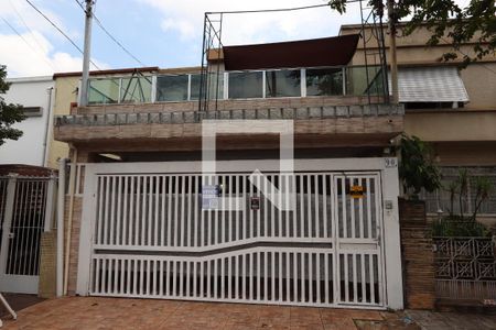Casa à venda com 350m², 4 quartos e 2 vagasFachada