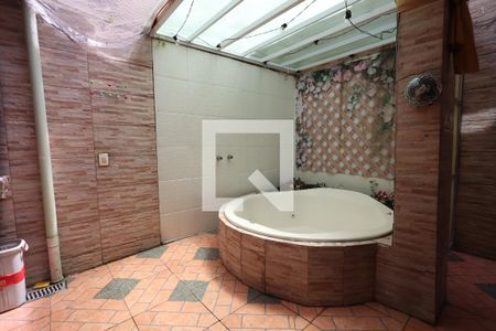 Casa à venda com 350m², 4 quartos e 2 vagasJacuzzi