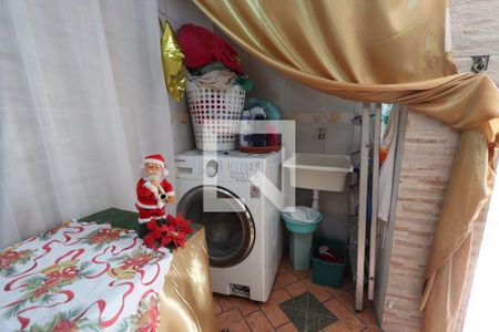 Casa à venda com 350m², 4 quartos e 2 vagasLavanderia