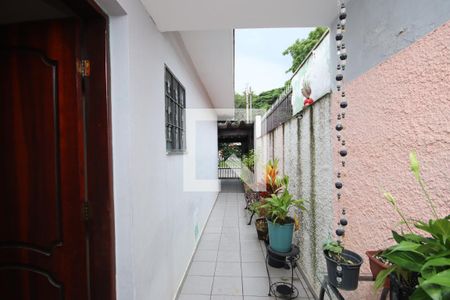 Casa à venda com 160m², 3 quartos e 2 vagasQuintal