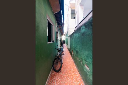 Casa à venda com 160m², 2 quartos e 1 vaga Casa à venda com 160m², 2 quartos e 1 vagaCorredor Lateral