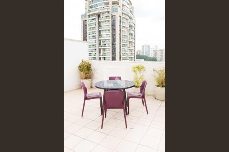Studio à venda com 39m², 1 quarto e sem vaga Studio à venda com 39m², 1 quarto e sem vagaFoto 40