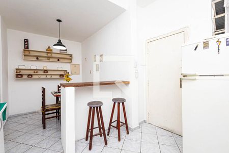 Apartamento à venda com 240m², 4 quartos e 1 vaga Apartamento à venda com 240m², 4 quartos e 1 vagaCozinha