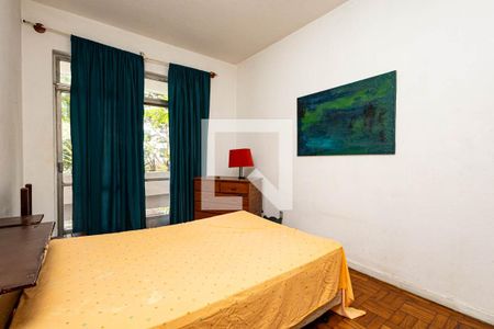 Apartamento à venda com 240m², 4 quartos e 1 vaga Apartamento à venda com 240m², 4 quartos e 1 vagaQuarto 4