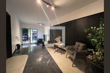 Apartamento à venda com 240m², 4 quartos e 1 vaga Apartamento à venda com 240m², 4 quartos e 1 vagaPortaria