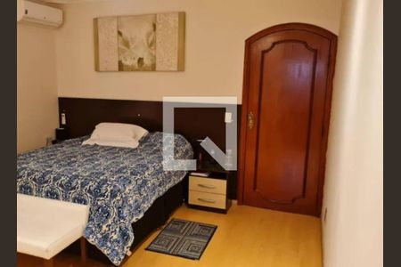 Casa à venda com 300m², 3 quartos e 4 vagas Casa à venda com 300m², 3 quartos e 4 vagasFoto 13