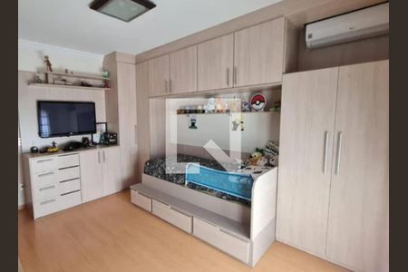 Casa à venda com 300m², 3 quartos e 4 vagas Casa à venda com 300m², 3 quartos e 4 vagasFoto 08
