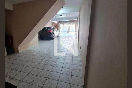 Casa à venda com 300m², 3 quartos e 4 vagas Casa à venda com 300m², 3 quartos e 4 vagasFoto 22