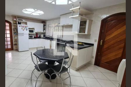 Casa à venda com 300m², 3 quartos e 4 vagas Casa à venda com 300m², 3 quartos e 4 vagasFoto 23