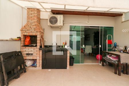 Apartamento à venda com 110m², 2 quartos e 2 vagas Apartamento à venda com 110m², 2 quartos e 2 vagasCobertura