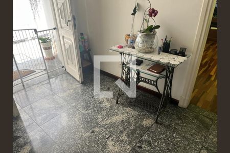 Casa à venda com 454m², 4 quartos e 3 vagas Casa à venda com 454m², 4 quartos e 3 vagasFoto 25