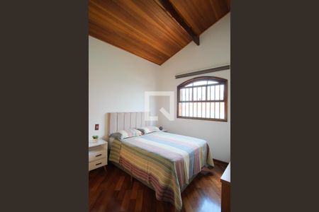 Casa à venda com 290m², 5 quartos e 4 vagasQuarto 1