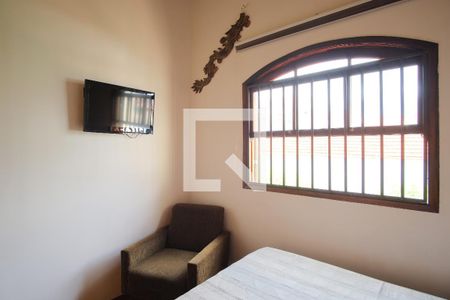 Casa à venda com 290m², 5 quartos e 4 vagasQuarto 2