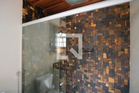 Casa à venda com 290m², 5 quartos e 4 vagasBanheiro da Suíte