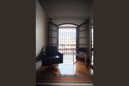 Casa à venda com 290m², 5 quartos e 4 vagasHall dos Quartos