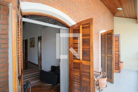 Casa à venda com 290m², 5 quartos e 4 vagasVaranda da Suíte