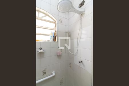 Casa à venda com 119m², 2 quartos e 1 vagaBanheiro 2