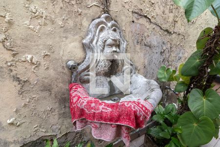 Casa à venda com 119m², 2 quartos e 1 vagaCorredor Lateral