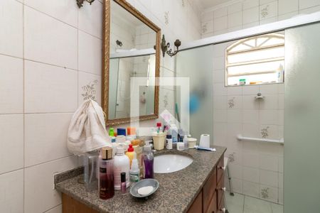 Casa à venda com 119m², 2 quartos e 1 vagaBanheiro 2