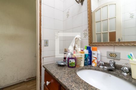 Casa à venda com 119m², 2 quartos e 1 vagaBanheiro 2