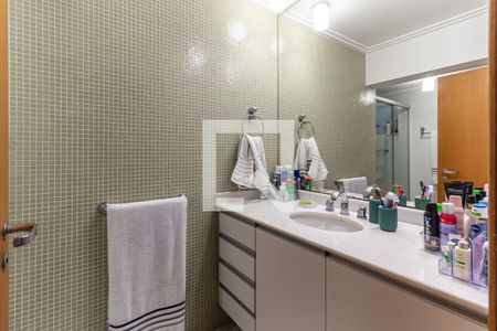 Apartamento à venda com 257m², 3 quartos e 2 vagas Apartamento à venda com 257m², 3 quartos e 2 vagasBanheiro Social