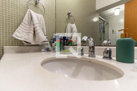 Apartamento à venda com 257m², 3 quartos e 2 vagas Apartamento à venda com 257m², 3 quartos e 2 vagasBanheiro Social