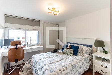 Apartamento à venda com 257m², 3 quartos e 2 vagas Apartamento à venda com 257m², 3 quartos e 2 vagasQuarto 2