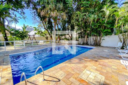 Apartamento à venda com 81m², 3 quartos e 2 vagasÁrea comum - Piscina