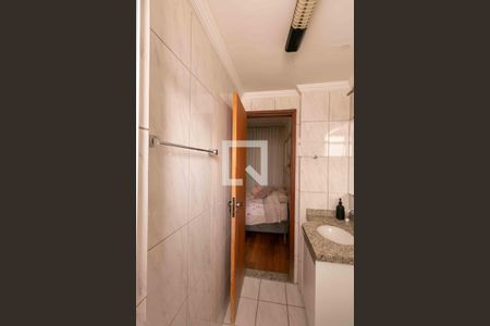 Apartamento à venda com 156m², 3 quartos e 3 vagas Apartamento à venda com 156m², 3 quartos e 3 vagasBanheiro da Suíte