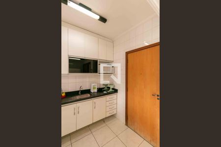 Apartamento à venda com 156m², 3 quartos e 3 vagas Apartamento à venda com 156m², 3 quartos e 3 vagasCozinha