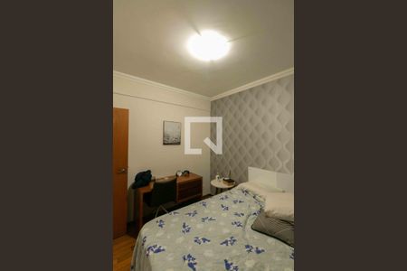 Apartamento à venda com 156m², 3 quartos e 3 vagas Apartamento à venda com 156m², 3 quartos e 3 vagasQuarto 1