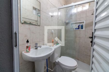Casa à venda com 230m², 3 quartos e sem vaga Casa à venda com 230m², 3 quartos e sem vagaBanheiro