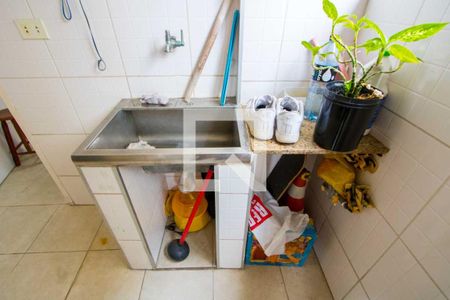 Apartamento à venda com 98m², 3 quartos e 1 vagaÁrea de serviço