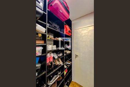 Apartamento à venda com 100m², 3 quartos e 2 vagasQuarto 2