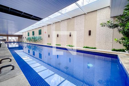 Apartamento à venda com 100m², 3 quartos e 2 vagasÁrea comum - Piscina