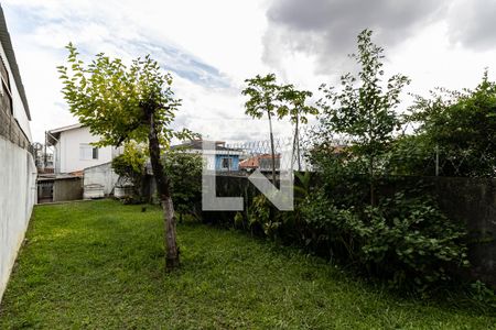 Casa à venda com 168m², 3 quartos e 2 vagas Casa à venda com 168m², 3 quartos e 2 vagasQuintal/Jardim