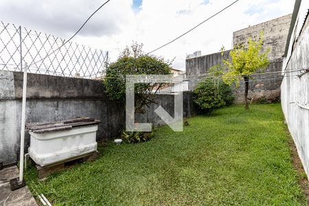 Casa à venda com 168m², 3 quartos e 2 vagas Casa à venda com 168m², 3 quartos e 2 vagasQuintal/Jardim