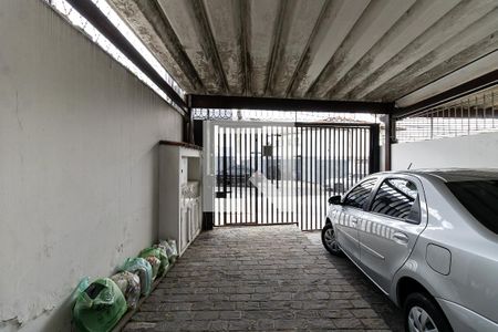 Casa à venda com 168m², 3 quartos e 2 vagas Casa à venda com 168m², 3 quartos e 2 vagasGaragem