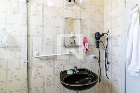 Casa à venda com 168m², 3 quartos e 2 vagas Casa à venda com 168m², 3 quartos e 2 vagasBanheiro da Suíte