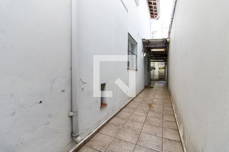 Casa à venda com 168m², 3 quartos e 2 vagas Casa à venda com 168m², 3 quartos e 2 vagasÁrea Externa