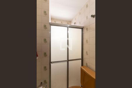 Casa à venda com 168m², 3 quartos e 2 vagas Casa à venda com 168m², 3 quartos e 2 vagasBanheiro Social