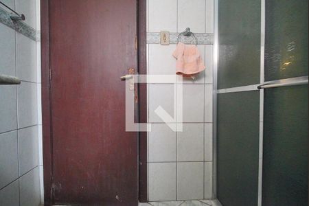 Casa à venda com 160m², 4 quartos e 2 vagas Casa à venda com 160m², 4 quartos e 2 vagasBanheiro