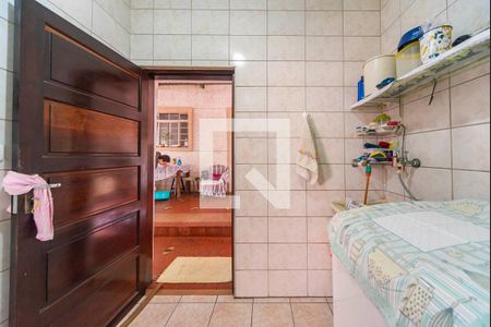 Casa à venda com 250m², 2 quartos e 5 vagas Casa à venda com 250m², 2 quartos e 5 vagasÁrea de Serviço