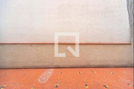 Casa à venda com 250m², 2 quartos e 5 vagas Casa à venda com 250m², 2 quartos e 5 vagasVista do Quarto 2