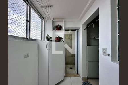 Apartamento à venda com 96m², 2 quartos e 1 vaga Apartamento à venda com 96m², 2 quartos e 1 vagaÁrea de Serviço