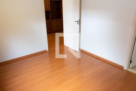 Casa de condomínio à venda com 394m², 4 quartos e 5 vagasSUITE 1