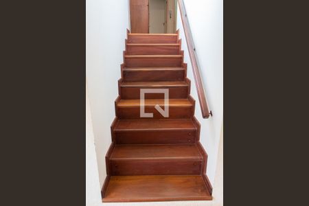 Casa de condomínio à venda com 394m², 4 quartos e 5 vagasESCADAS ACESSO 2 ANDAR