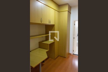 Casa de condomínio à venda com 394m², 4 quartos e 5 vagasCLOSET SUITE 3