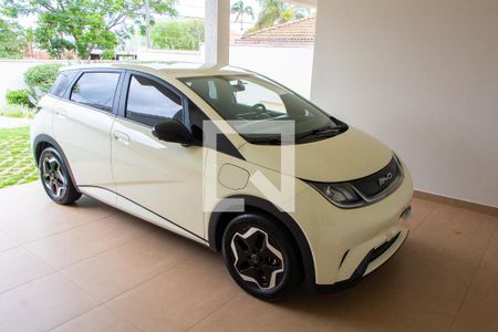 Casa de condomínio à venda com 394m², 4 quartos e 5 vagasGARAGEM