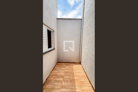 Casa à venda com 143m², 3 quartos e 2 vagas Casa à venda com 143m², 3 quartos e 2 vagasJardim de Inverno